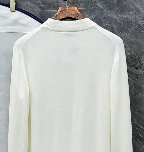 Moncler 3 Same Style LOGO Premium Series Premium Factory Quality 、 、 ： Black White Sizes：M L XL 2XL 3XL